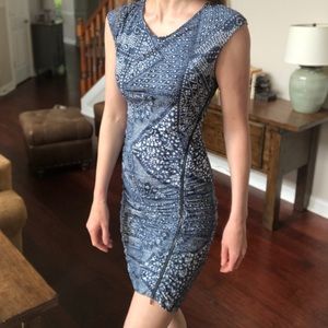 BCBGMAXAZRIA ‘Dell’ bodycon dress